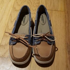 MAKE AN OFFER :) Sperry boat shoes